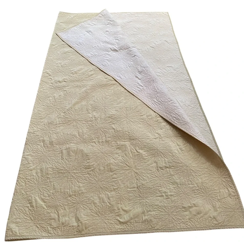Vintage Yellow Starburst Quilted Bedspread Floral Medallion‎ Throw Stained
